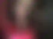 Dominatrice con strapon in abito succinto: la padrona vivian indossa collant neri trasparenti, un reggiseno sexy in lattice nero e peeptoes mentre si accarezza il suo cazzo nero da 8 pollici.