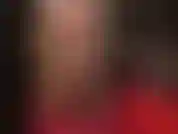 Calze e giarrettiere lucide sopra collant color sabbia, décolleté color carne - adorazione di gambe e culi. Sai bene che la padrona vivian ha le gambe e il culo migliori. Devi venire ad adorare la perfezione del nylon.