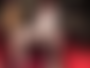 Bbc e lingerie bianca: poiché ami così tanto il cazzo, la padrona si assicura che tu prenda ogni centimetro del suo.