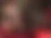 Collant sopra calze di pizzo - gambe incredibili, tacchi sexy, culo perfetto, guanti di seta stuzzicanti. La padrona sa cosa ti fa gocciolare il cazzo...