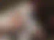 Feticista del raso lucido e amante delle calze: la mia padrona indossa meravigliose mutandine di raso lucido, strati di nylon sexy e guanti di raso che stuzzicheranno ogni minima goccia di sperma dal tuo cazzo.