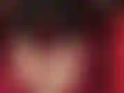 Faccio footjob indossando collant color sabbia super trasparenti e leggings in spandex.