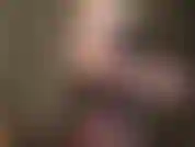 Indosso una tutina sexy in pizzo e collant neri con cuciture.