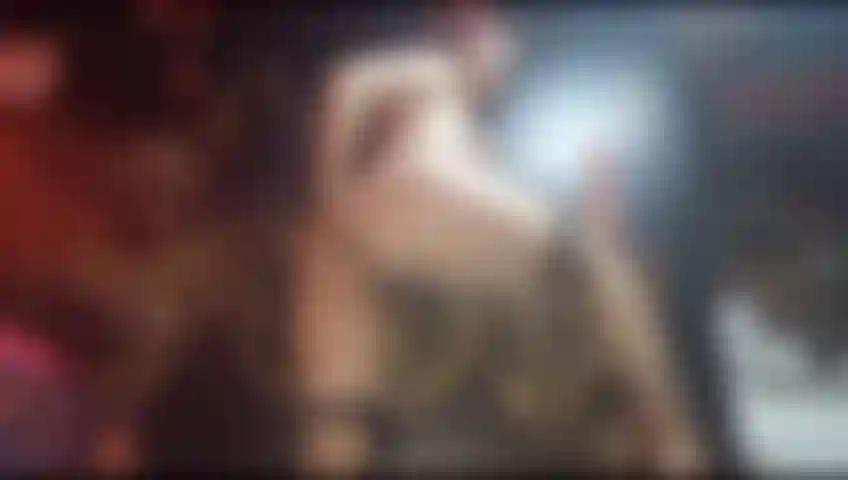 Sono così eccitata per te.