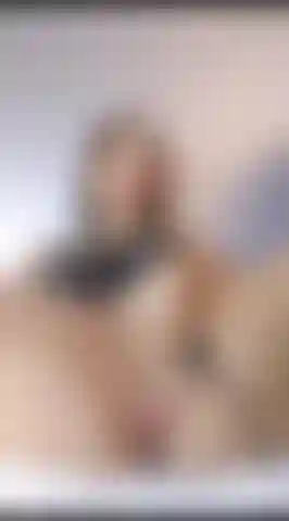 Fanculo la mia bella figa bagnata.