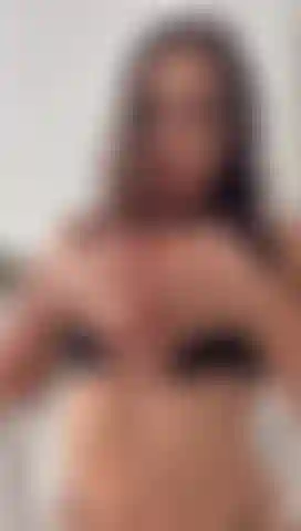 Un pompino con le mie tette.