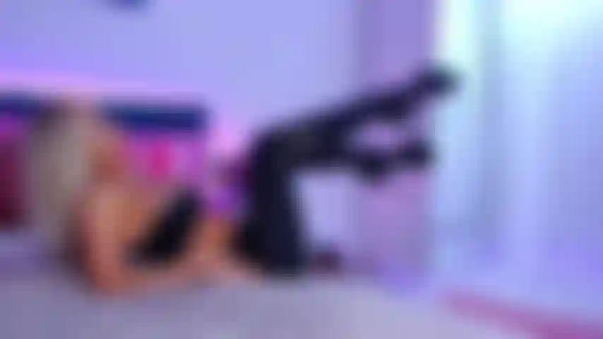 Spettacolo speciale in lattice e olio.