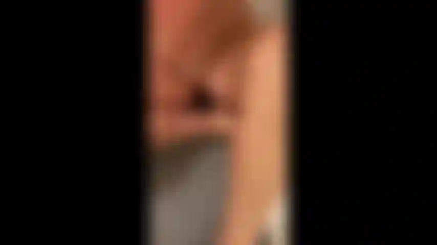 * Feticcio della rasatura* è ora di radermi le gambe pelose e ispide!