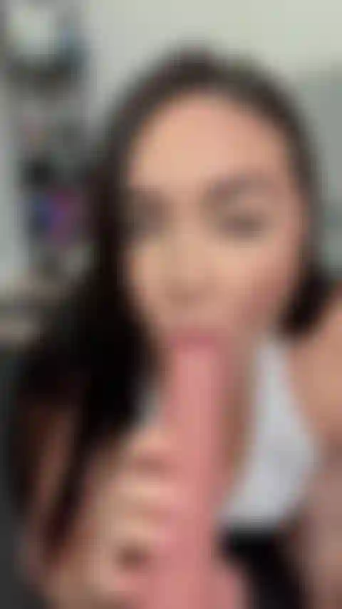 Hawk tuah sputa su quella cosa!