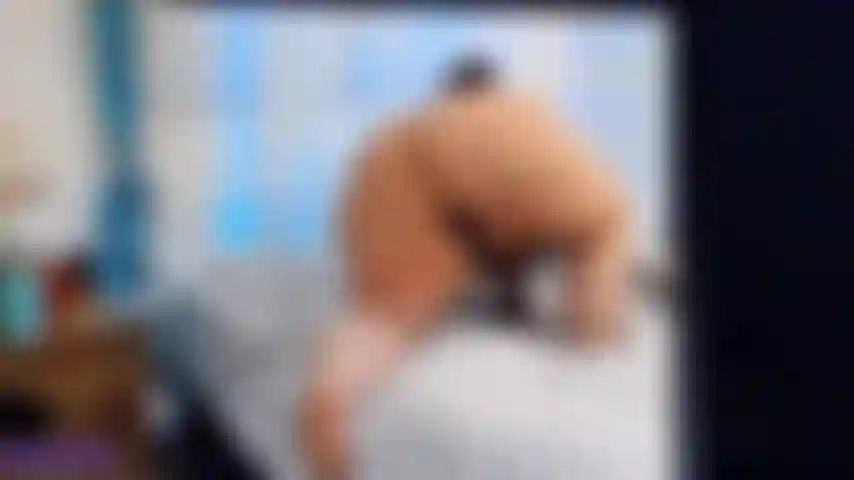 In sella al torso di un bbc da 11 pollici.