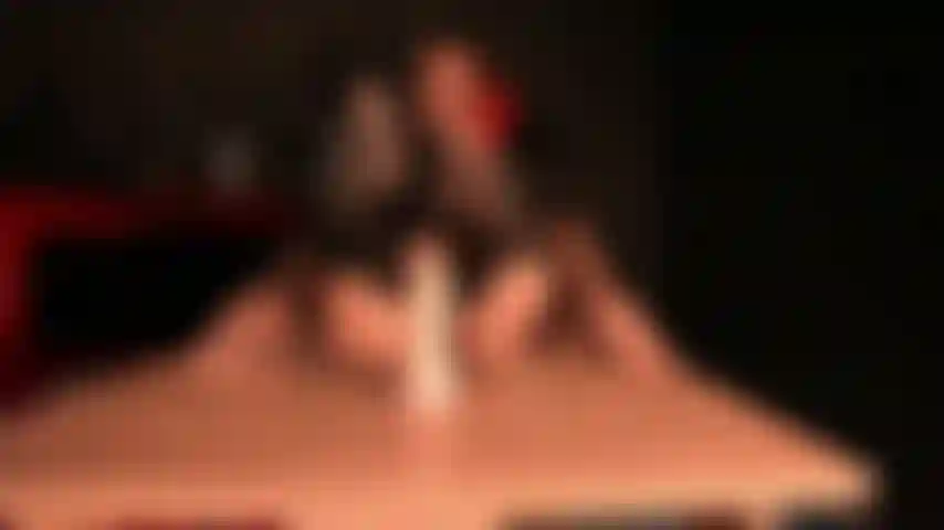 Straw with feet and sex-full feetboj