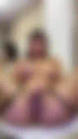 Un momento molto caldo nella mia stanza.