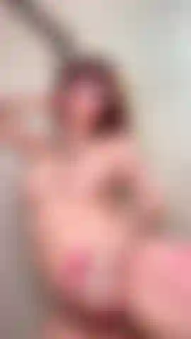 La vibrazione è qualcosa che la mia figa adora.