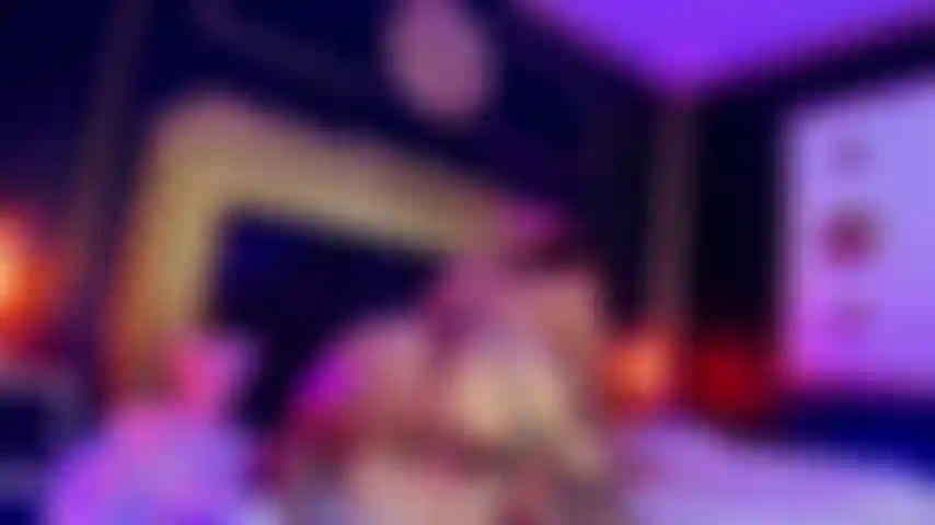 I want to ride your cock!