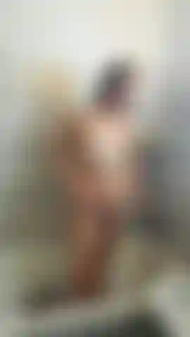 Istruzioni per sega mentre sono sotto la doccia.