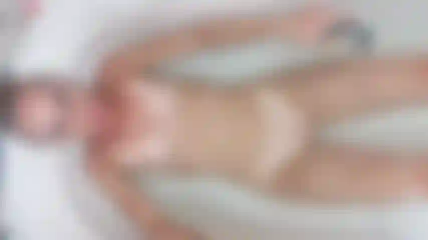 4 K gioca con il respiro subacqueo.