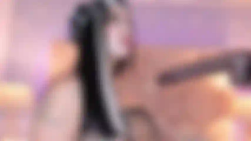 Mi piace troppo succhiare il cazzo.