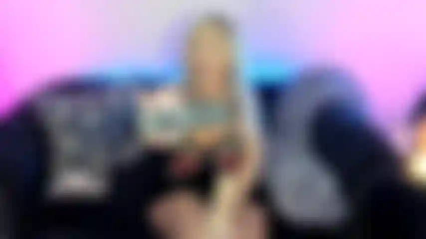 Lascia che ti assaggi e mi renda cremoso.