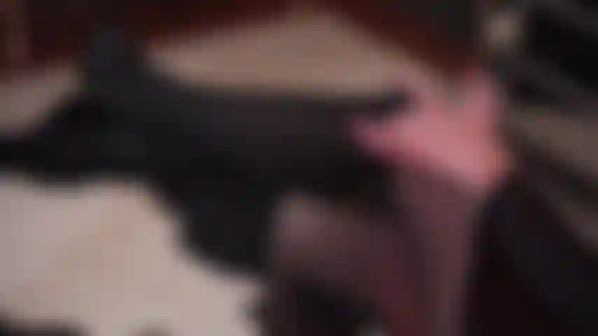 La sexy natasha che gioca con dei collant stravaganti.