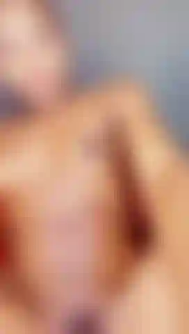 Una scopata con un dildo.