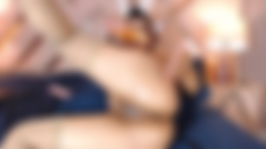 Che scopa e si gode il sesso anale.