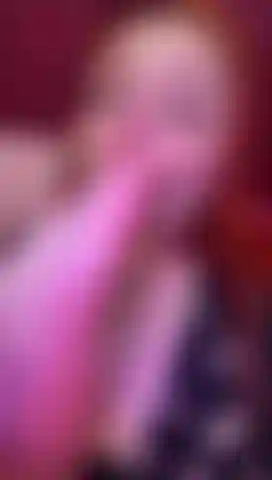 Mi piace succhiarmi le dita dei piedi.