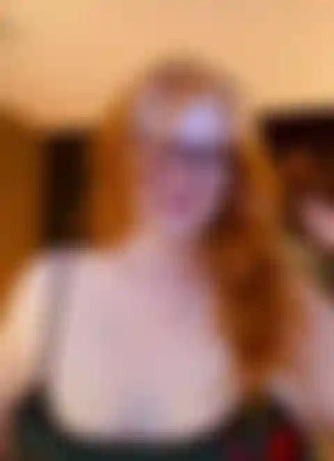 I capelli sono cotonati.