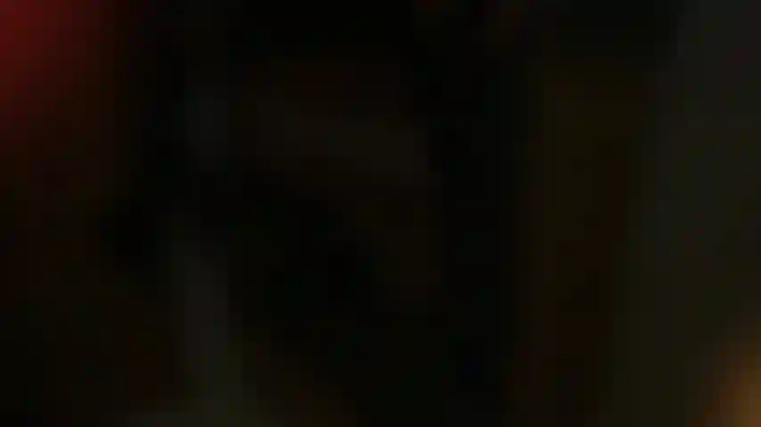 Adoro sentirmi cattiva, guarda le mie grandi tette.