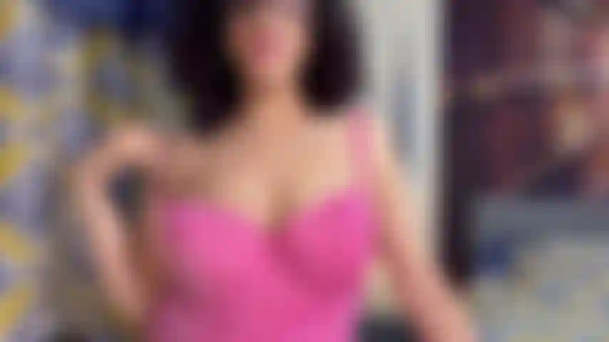 Big titty joi con conto alla rovescia.