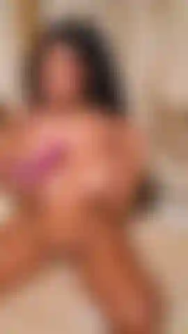 Deliziosa e con un seno grande!