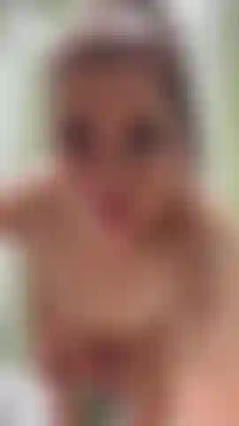 Ti prendo in giro con il culo sotto la doccia, parte 2.