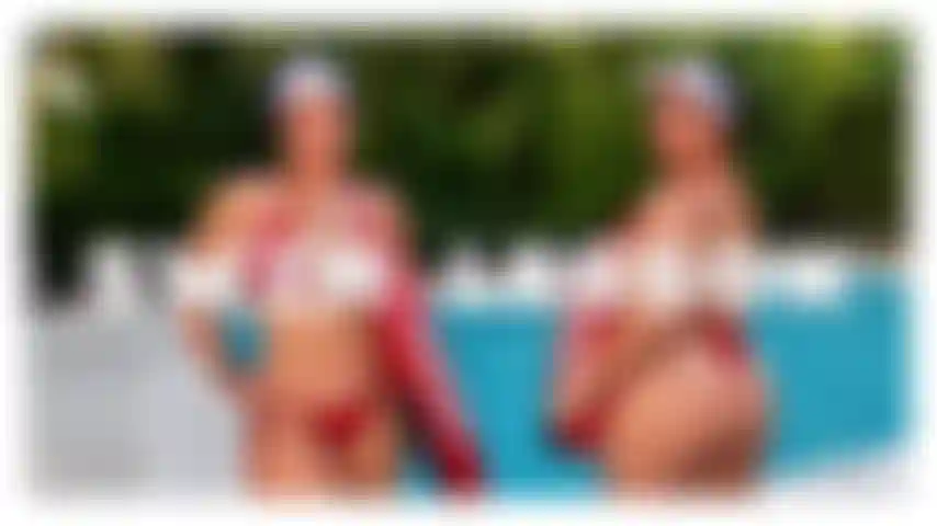 Hai passato tutta l'estate a fissare la tua bagnina formosa e capricciosa invece di imparare a nuotare — e lei ne ha finalmente abbastanza. Faccio fare al mio patetico nuotatore vere vasche, esercizi di apnea e di tuffi prima di spogliarlo per un'umiliante ispezione privata. L'allenamento in piscina si trasforma in provocazioni, joi e negazione... Perché non sei decisamente abbastanza bravo da liberare i tuoi piccoli nuotatori ancora.