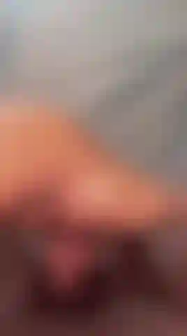 Dita nella figa.