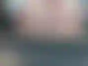 Questo maialino è andato al mercato. La mia splendida taglia 8.5 I piedi accarezzano il tuo cazzo... Tutto per il tuo piacere di visione.