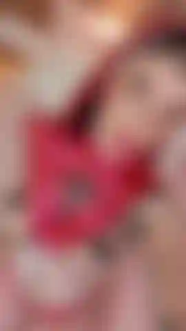 La tua suora perversa pregherà per te.