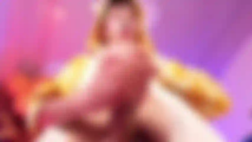 SEXY BOY NOAH MASTURBATES HIS BIG DICK 🍆 WITH A LOT OF OIL...HE'S ABOUT TO CUM -