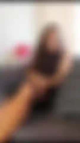 La moglie di norty ammette di aver scopato il suo capo... Una moglie deve ammettere a suo marito di aver scopato il suo capo........ Ma che le piace essere fatta sentire come una troia sporca e si arrapa di nuovo!