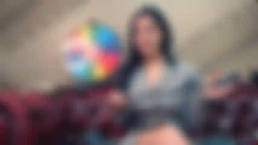 L'insegnante cattiva ha bisogno di un cazzo.