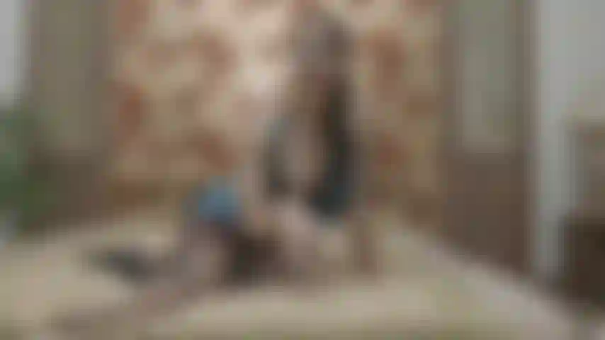 Cuminstruction stuzzica e ipnotizza.