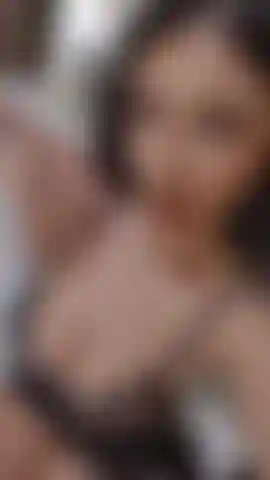 Olia le mie grandi tette ispide.