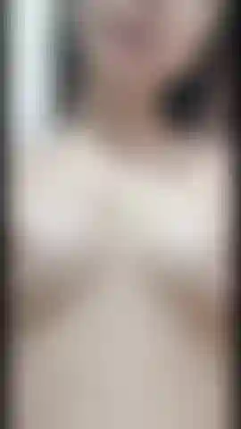 My tits are begging for attentionð... Watch how I lick them and enjoy them, wanting you to have them in your hands and play with them ðð.