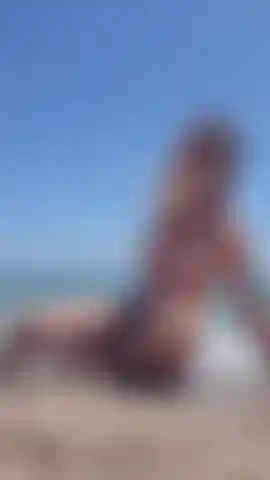 Have a bath with me in the sea