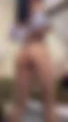 Teasing with my natural ass and tits! Like the sweet slutt I am