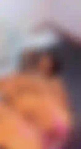 Game of hot oily feet