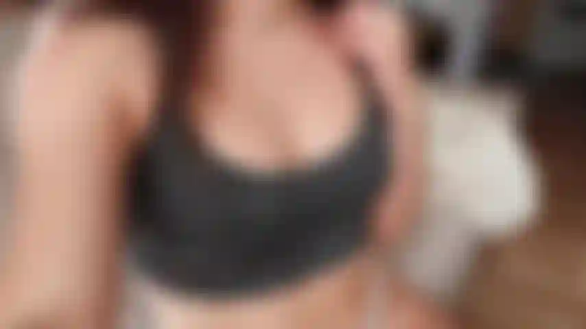 Ascella fetish joi - voglio che ti accarezzi il cazzo mentre tocchi, annusi e lecchi le mie ascelle. Allora ti prego di fottermi l'ascella fino a quando non spari il tuo carico su di loro. Mmm un pasticcio così appiccicoso e puzzolente.