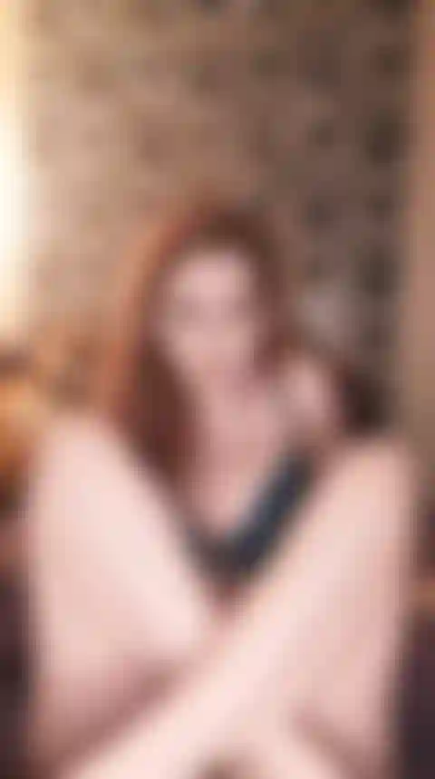 Mostrando le belle piante dei miei piedi.