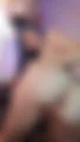 Sborra sul mio buco del culo.