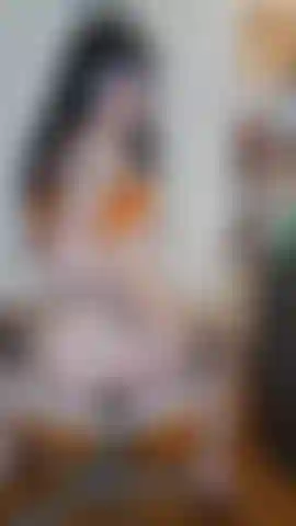 Rimbalzo e vengo su un dildo da 9" pt2.