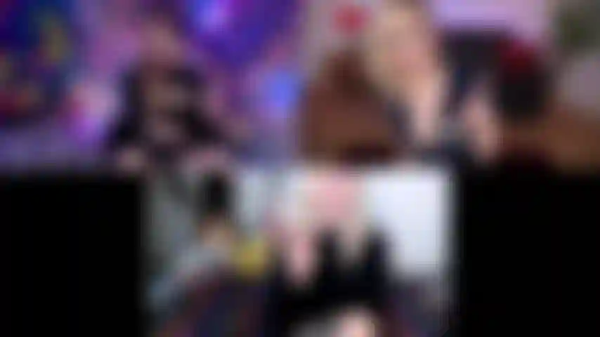 L'agente jade si è scontrato con 2 ragazze festaiole ribelli!