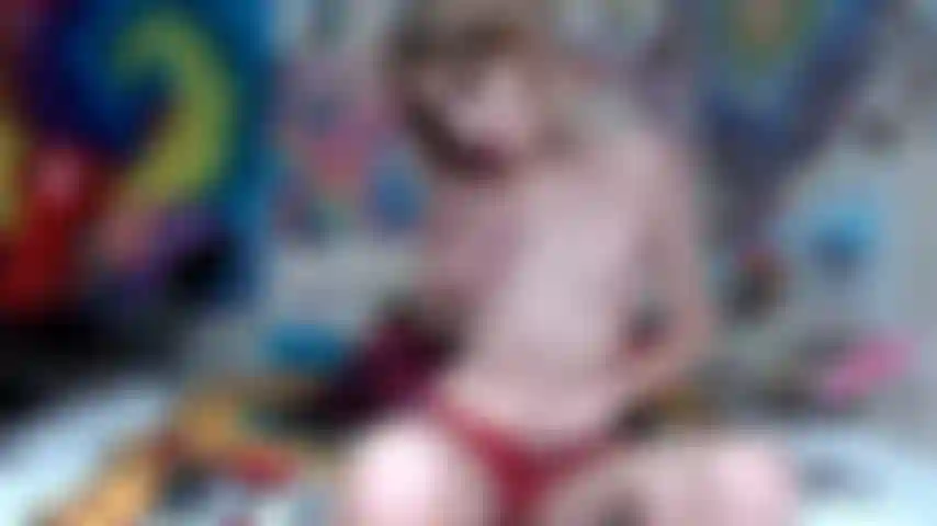 Scopata anale + divertimento fetish! Fantastico gioco di culo reciproco con incoraggiamento alla sborra, allenamento anale forzato e ogni sorta di inculata dura e profonda.